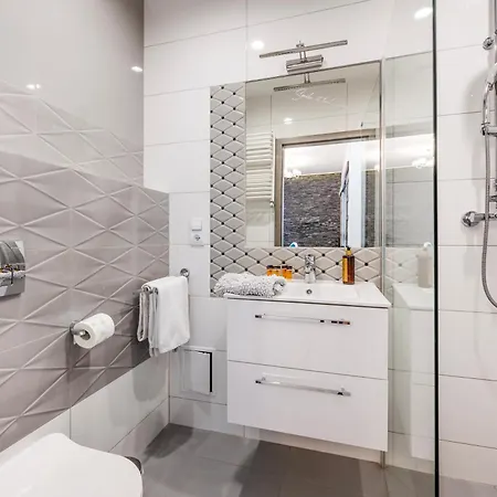 Mediolan Parking Gratis Moxy Te&am Cracow *