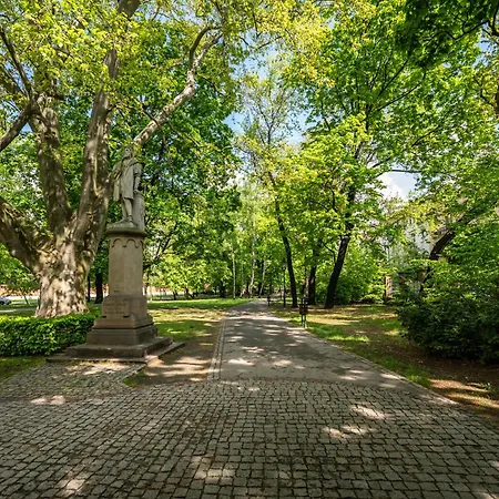 Mediolan Parking Gratis Moxy Te&am Cracow Apartment *