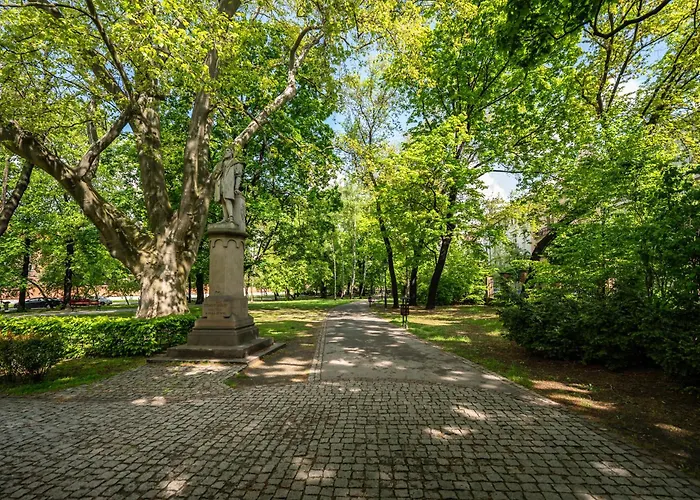 Mediolan Parking Gratis Moxy Te&am Cracow Apartment *