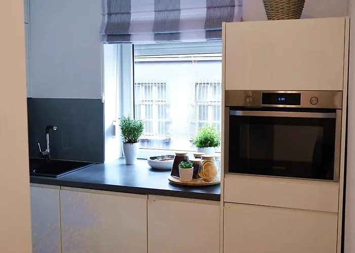 Apartment Mediolan Parking Gratis Moxy Te&am Cracow